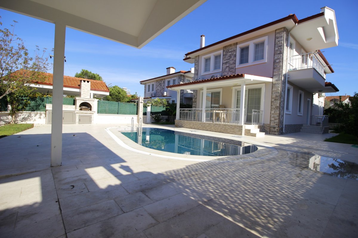 Muğla, Dalyan'da 4 Odalı, 5 Banyolu 8 Kişiye Kadar Konaklamalı Kiralık Tatil Evi - No: 583-1