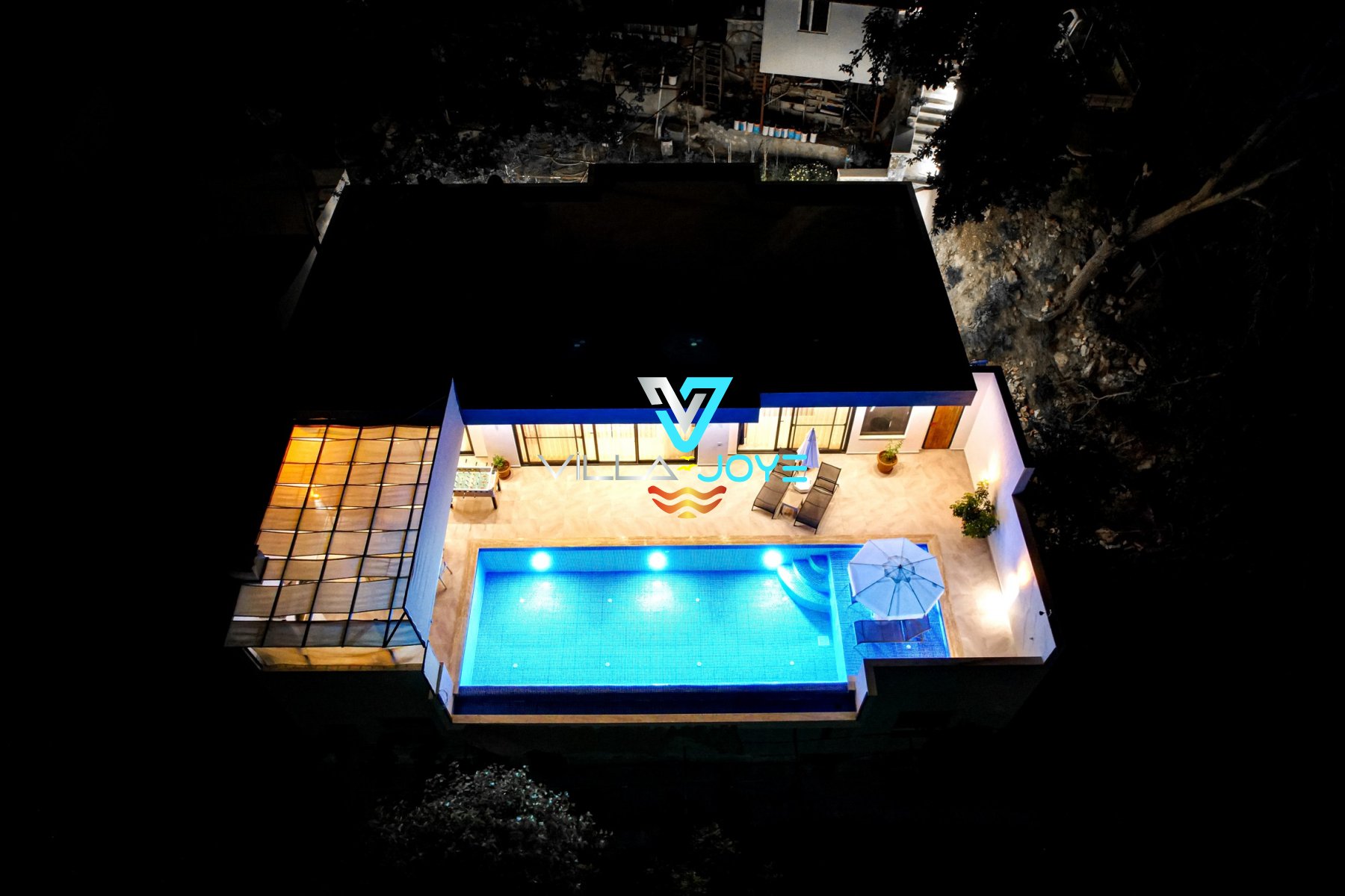 Antalya, Kalkan'da 2 Odalı, 2 Banyolu, 4 Kişiye Kadar Konaklamalı Kiralık Tatil Evi - No: 584 Antalya, Kalkan'da 2 Odalı, 2 Banyolu, 4 Kişiye Kadar Konaklamalı Kiralık Tatil Evi - No: 584