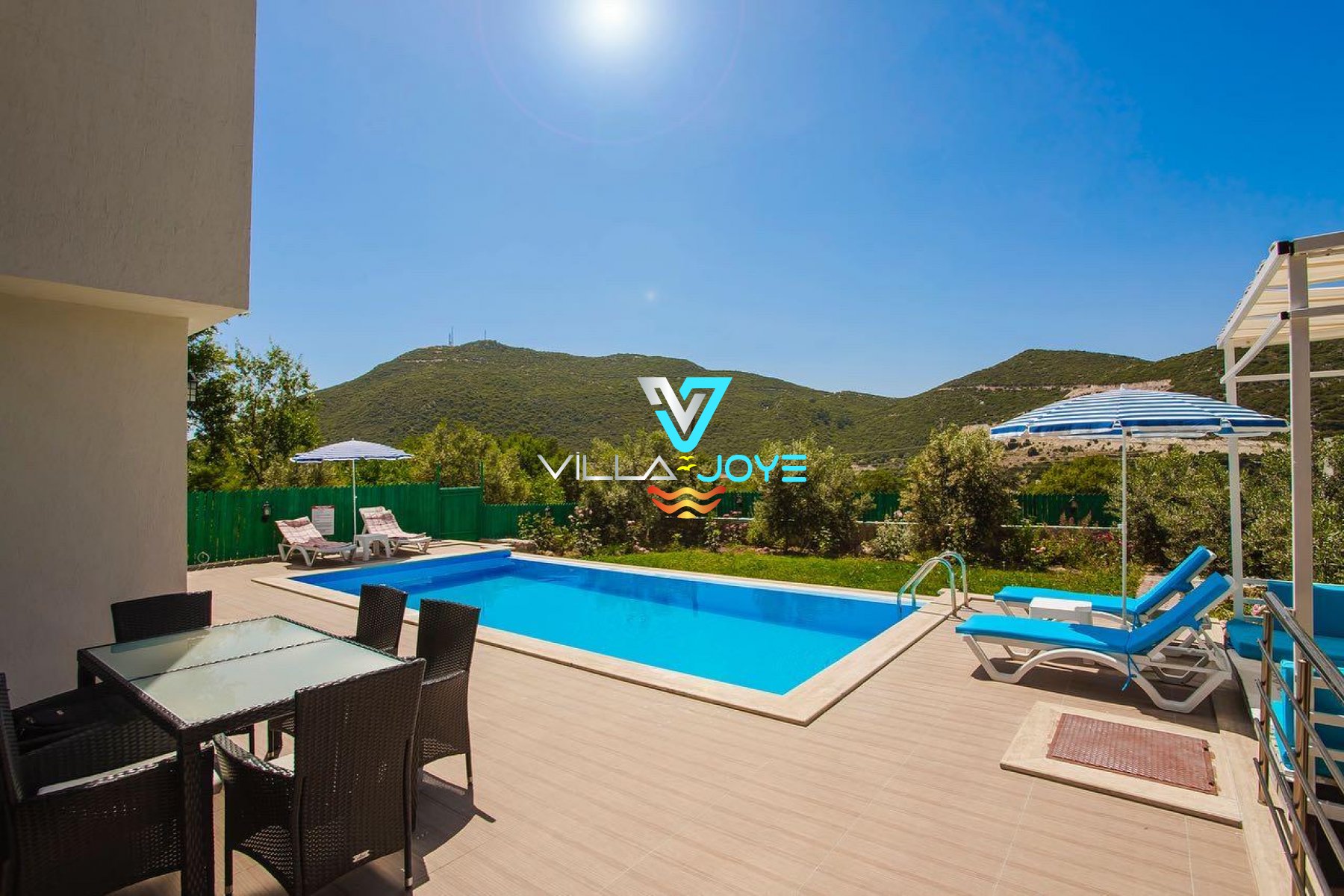 Antalya, Kalkan'da 2 Odalı, 2 Banyolu, 4 Kişiye Kadar Konaklamalı Kiralık Villa - No:69