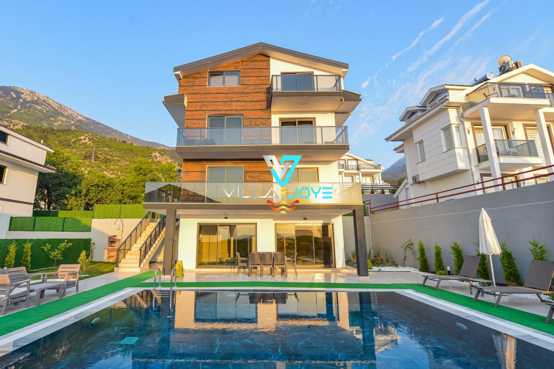 Muğla, Fethiye'de 4 Odalı, 4 Banyolu, 8 Kişiye Kadar Konaklamalı, Kiralık Villa - No: 71-5
